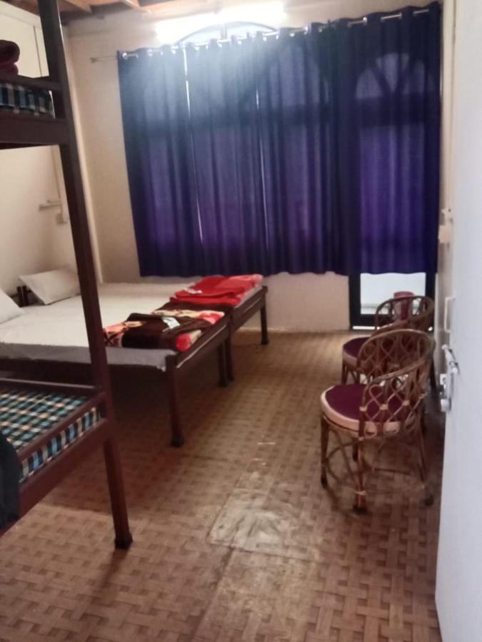 Anna Hostel Tapovan Rishīkesh Zewnętrze zdjęcie